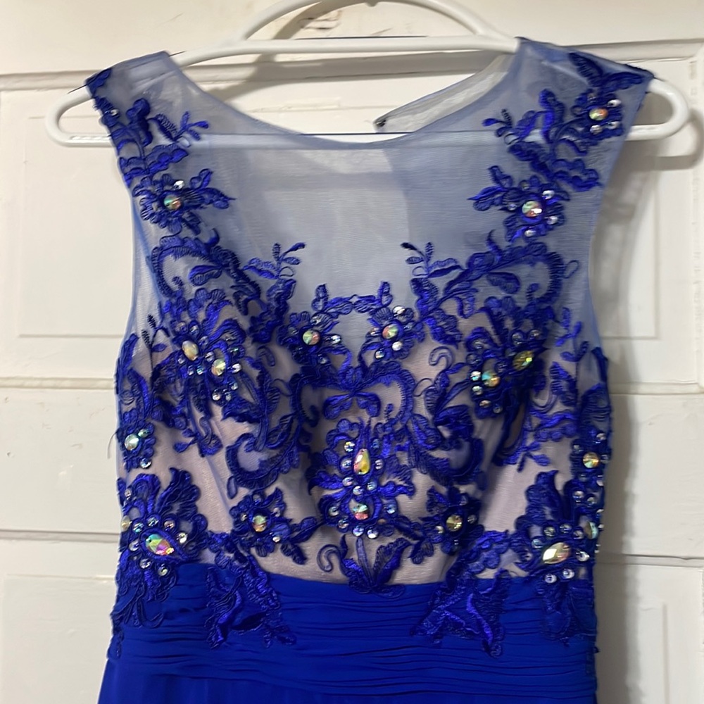 Blue prom dress